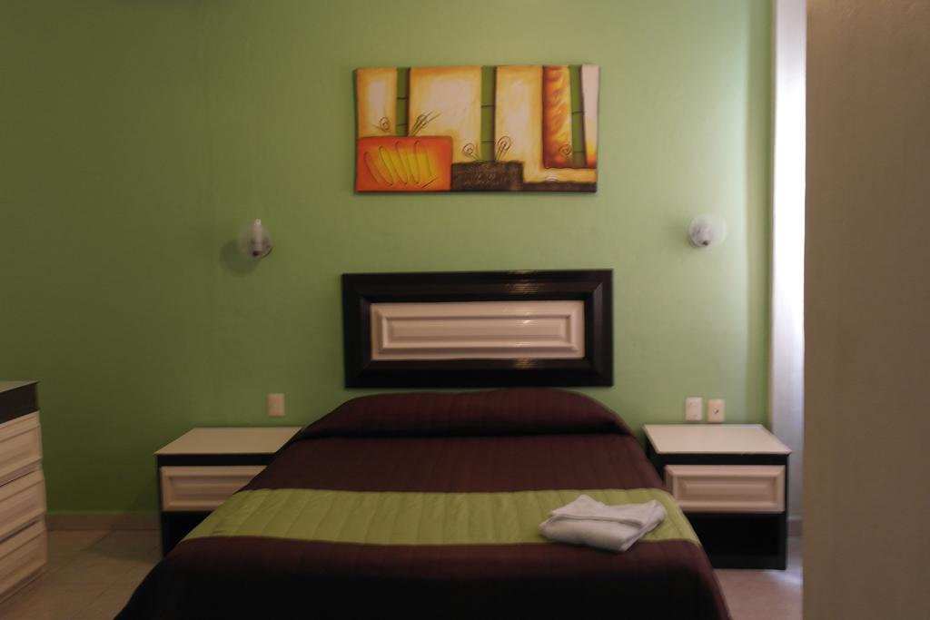 Hotel El Roble Tuxtla Gutiérrez Pokój zdjęcie